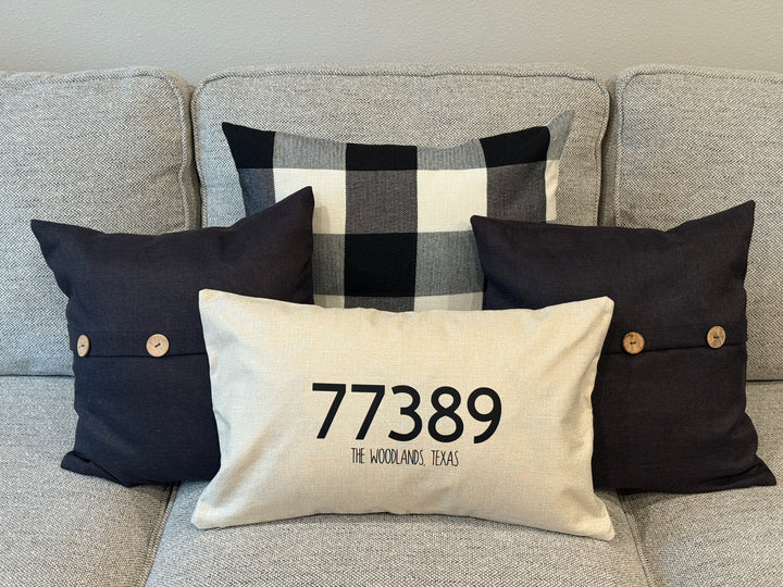 77389 Throw Pillow