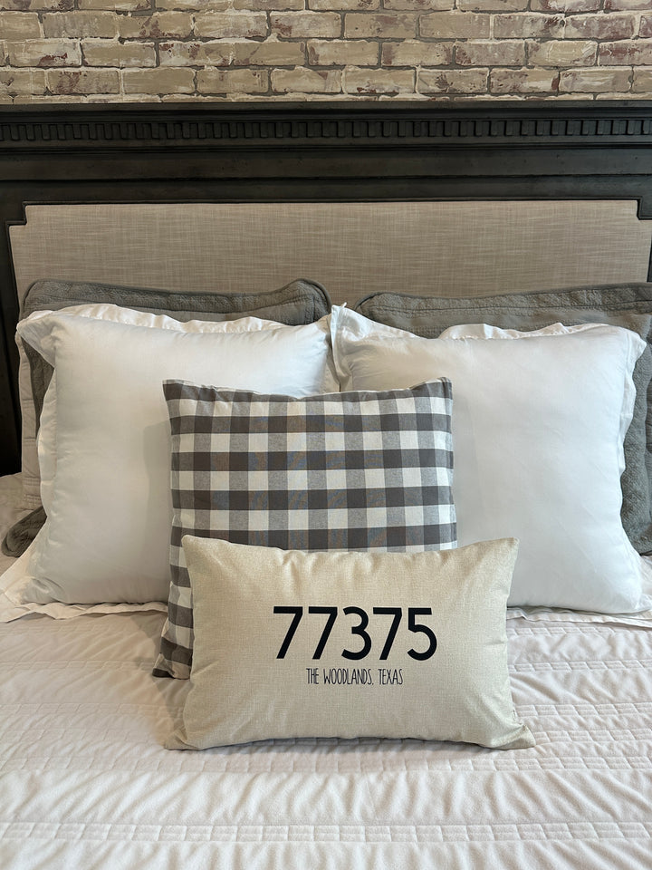 77375 Throw Pillow