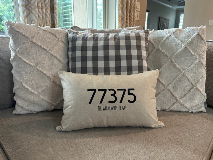77375 Throw Pillow