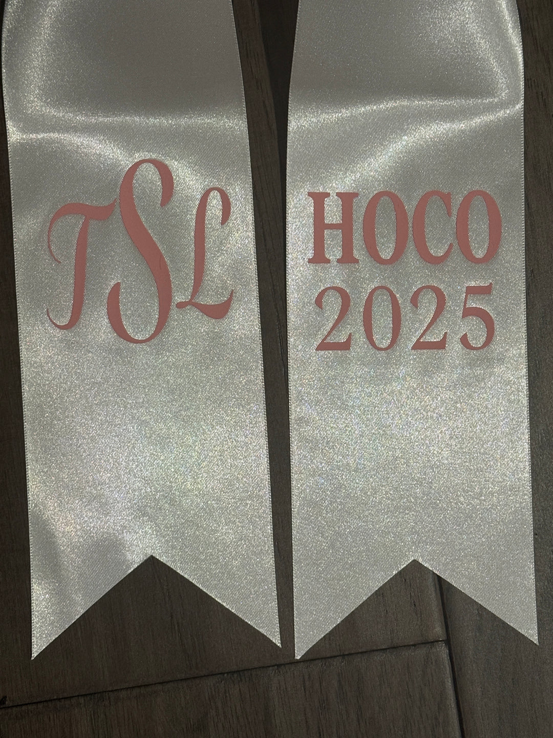 🎓 Mark the Moment — Personalized Ribbon Ties for Flowers & Keepsakes